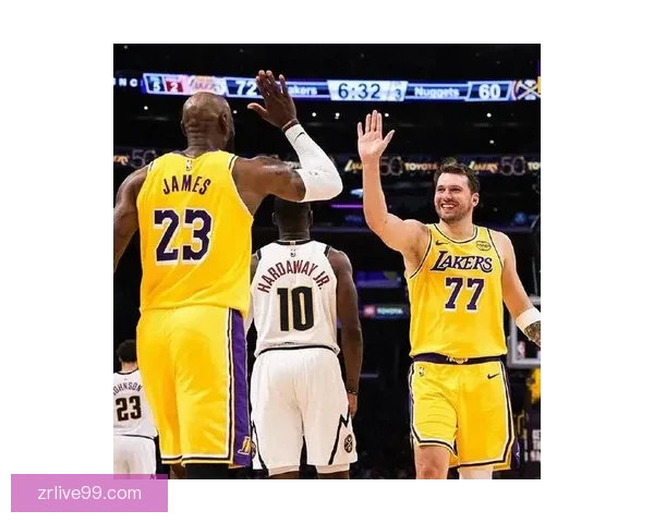 詹姆斯全力助力东契奇卢卡谈湖人连胜分享胜利喜悦